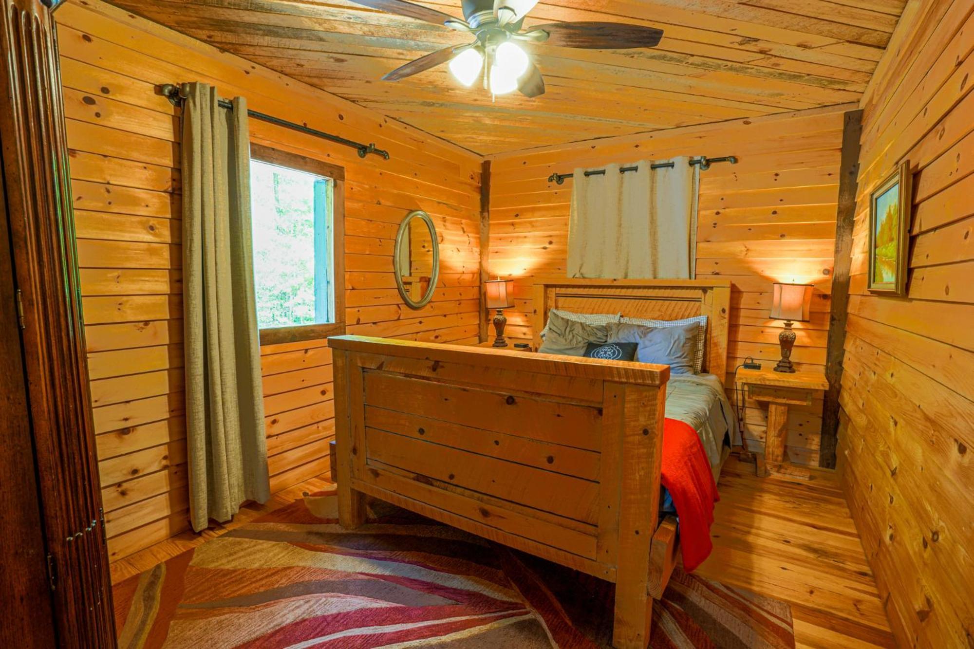 达洛尼加The Big Little Cabin - Hot Tub & Playground别墅 外观 照片